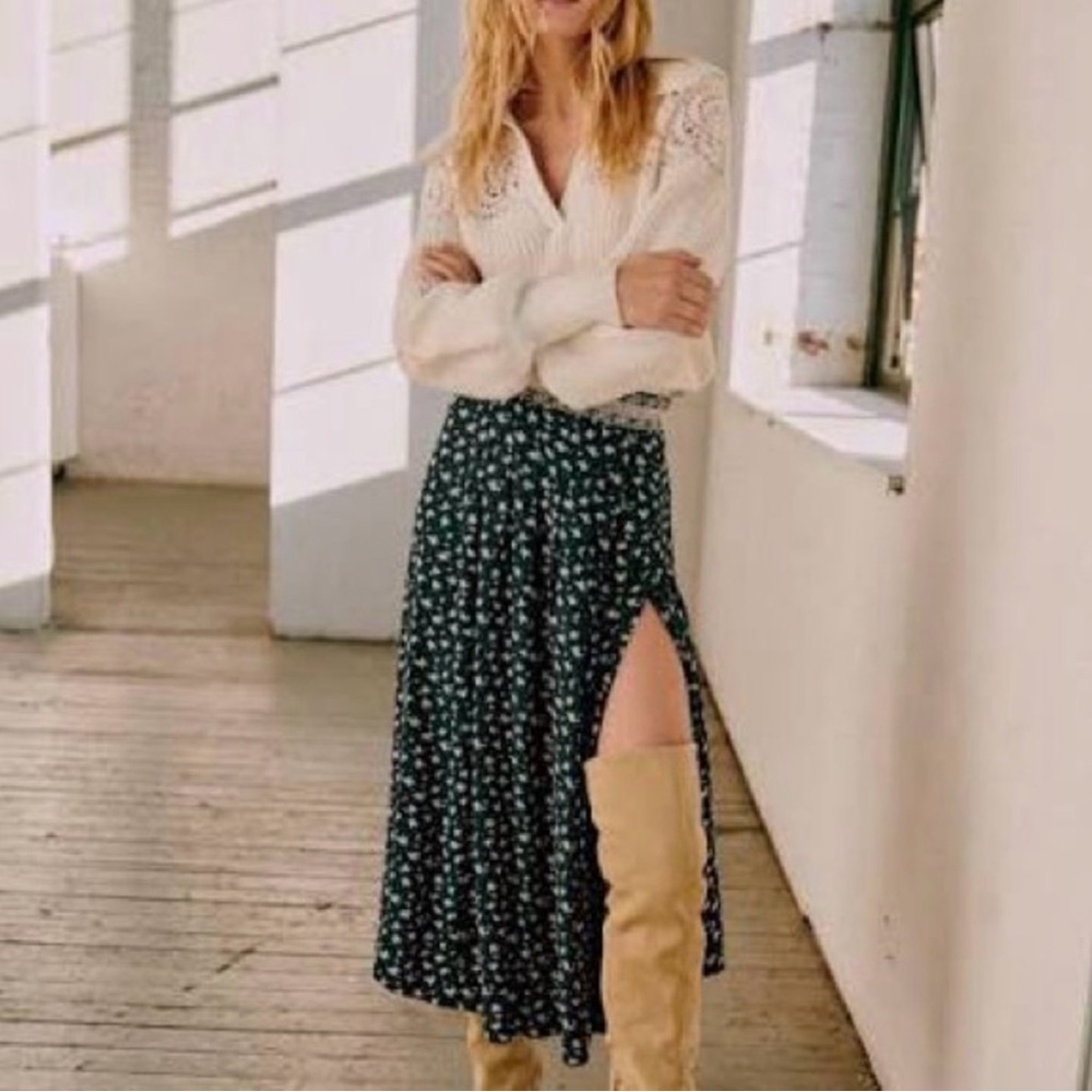 Sézane and Sea by New York Collab Jupe Alicia midi skirt—Imprime Small Flower